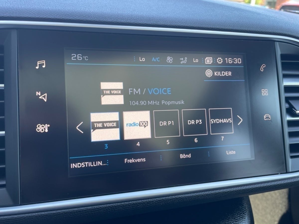 Billede af Peugeot 308 1,6 BlueHDi 120 Allure Sky SW