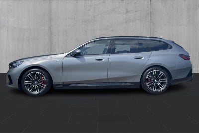 BMW i5 eDrive40 Touring M-Sport Pro - 1
