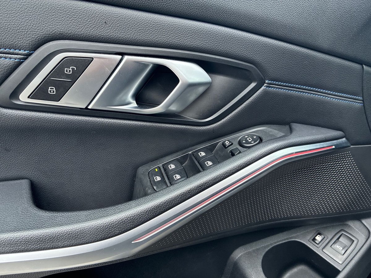 BMW 330e Touring M-Sport+ aut. billede 15