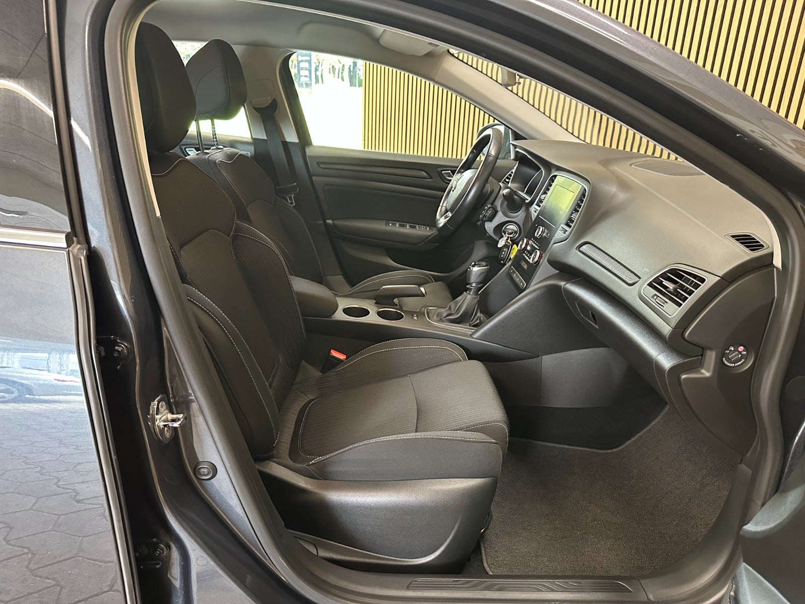 Renault Megane IV TCe 100 Zen