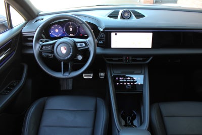 Porsche Macan 4 