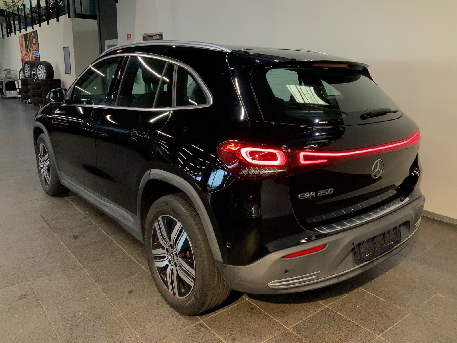 Mercedes-Benz EQA 250