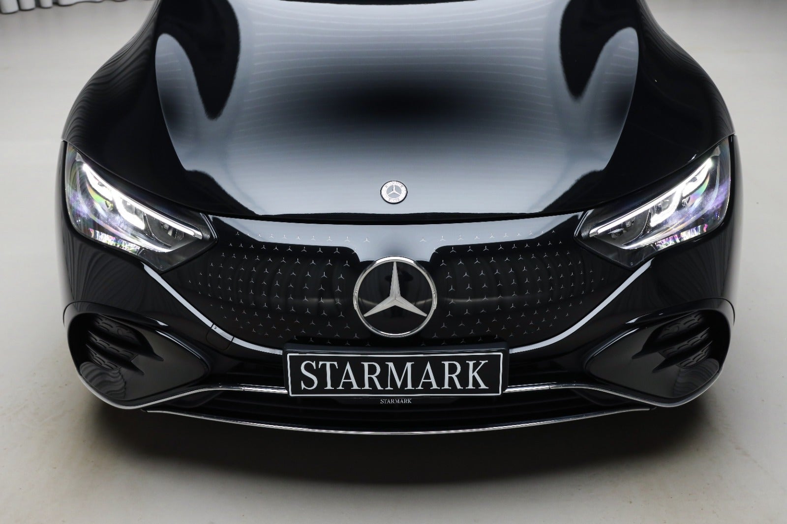 Mercedes-Benz EQE 350+