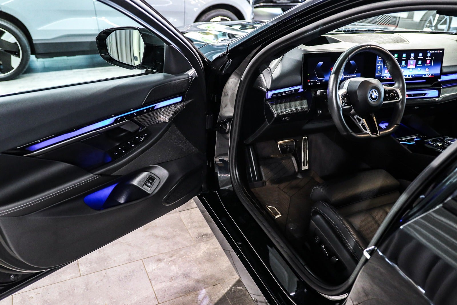 Billede af BMW i5  eDrive40 Touring Fully Charged