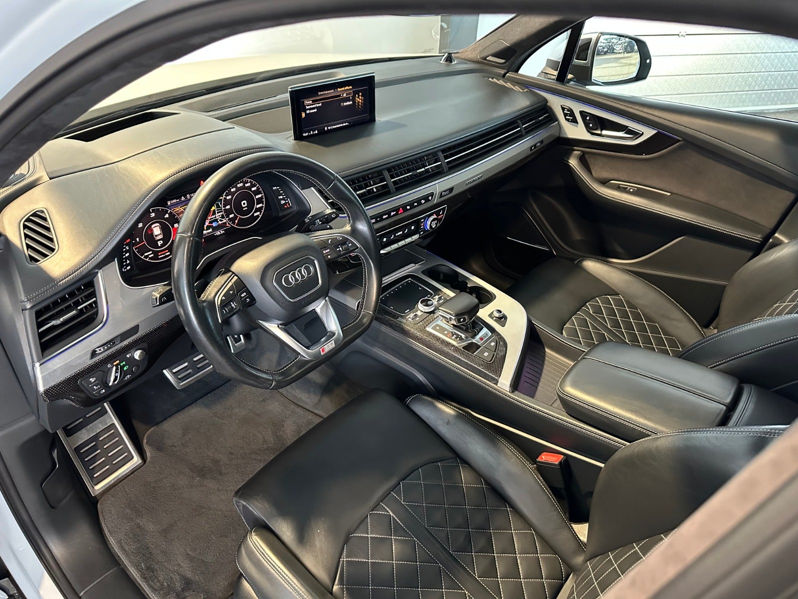 Audi SQ7 2016