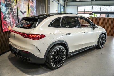 Mercedes EQE350+ SUV
