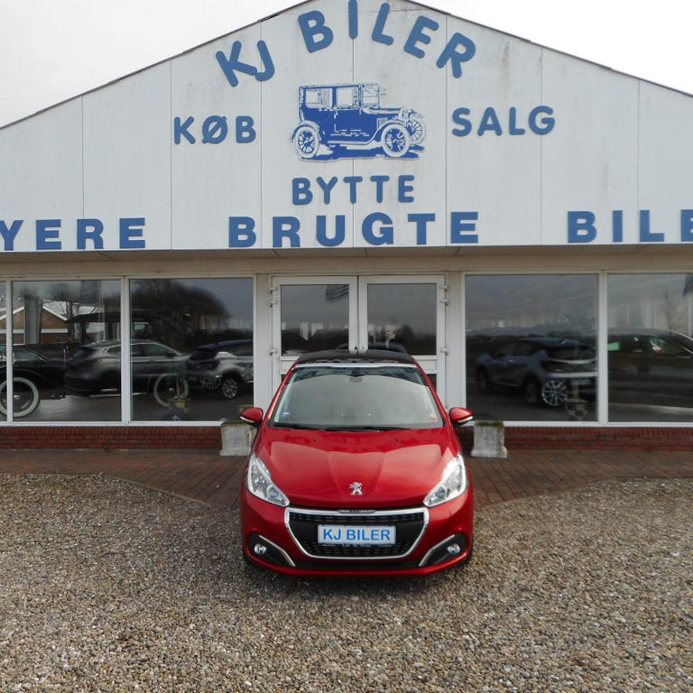 Peugeot 208 BlueHDi 100 Signature Sky