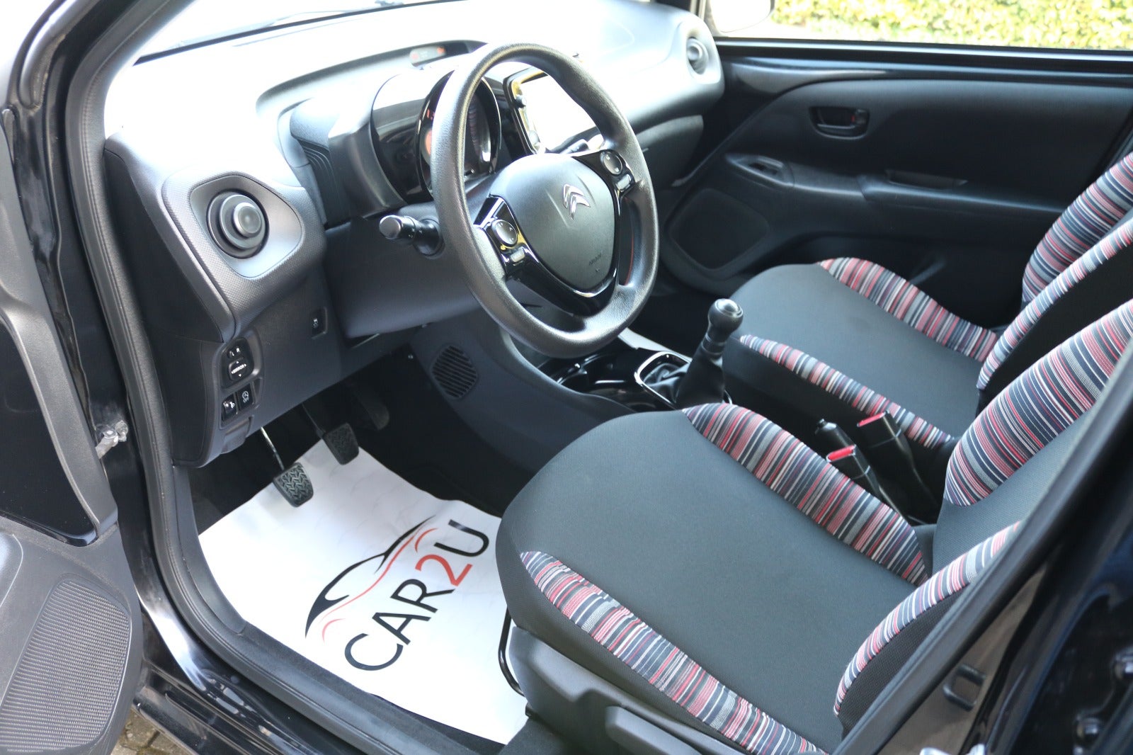 Citroën C1 VTi Shine Limited