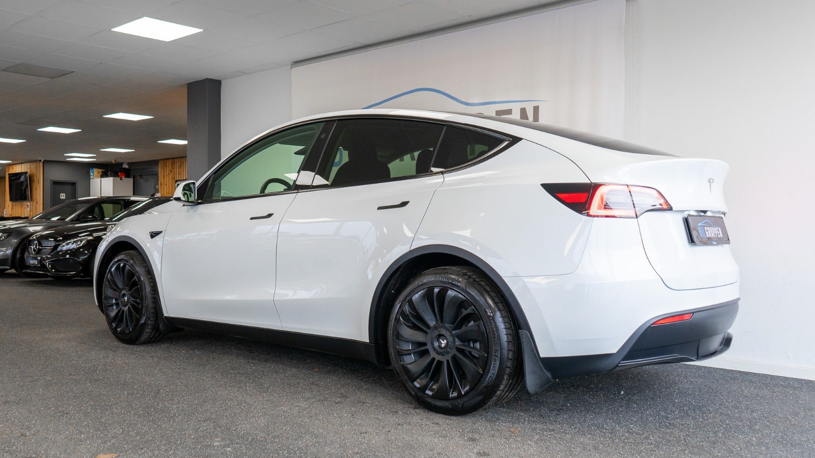 Billede af Tesla Model Y  RWD