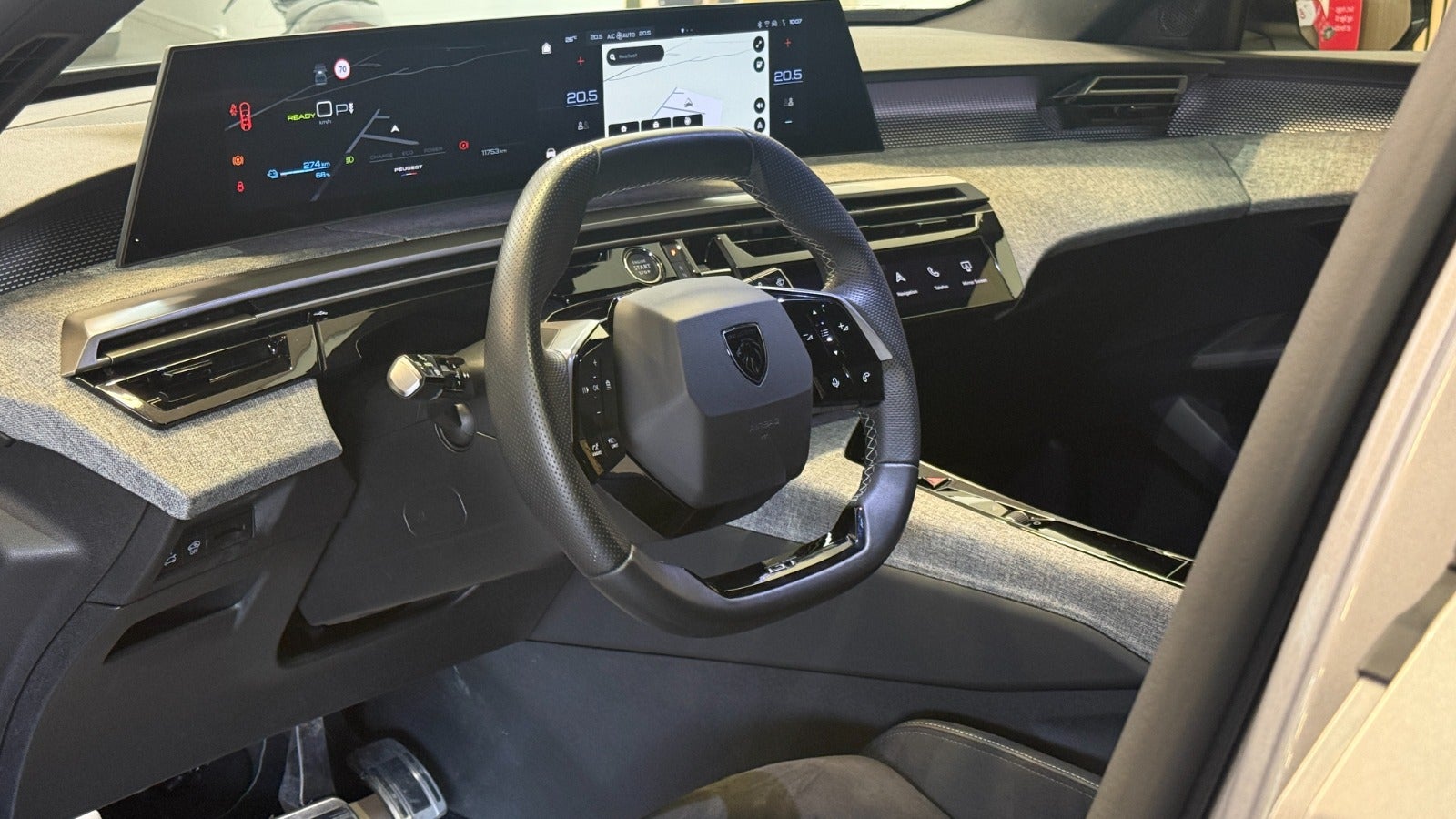 Billede af Peugeot e-5008 77 GT Pack AWD 7prs