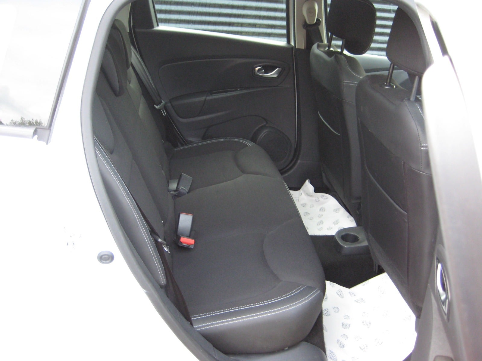 Renault Clio IV TCe 90 Expression Sport Tourer