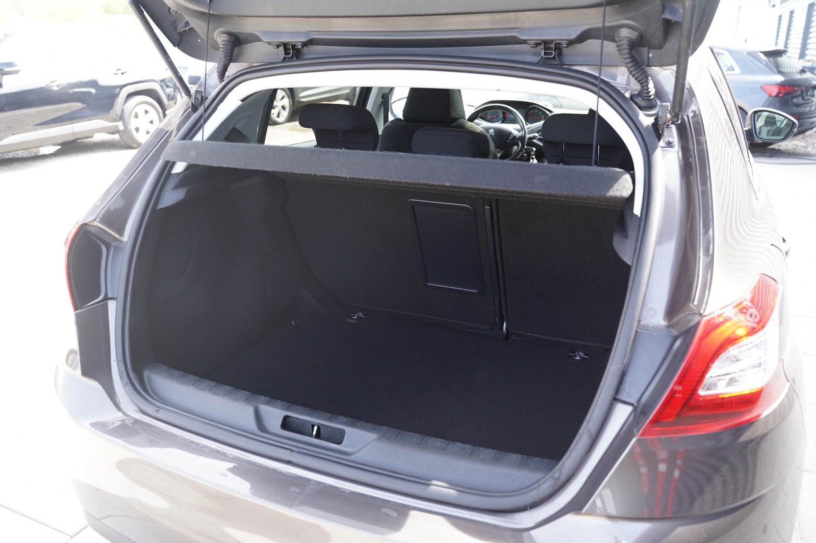Billede af Peugeot 308 1,6 BlueHDi 120 Style