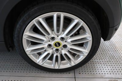 MINI Cooper SE Classic Trim