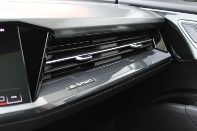 Audi Q4 e-tron S-line