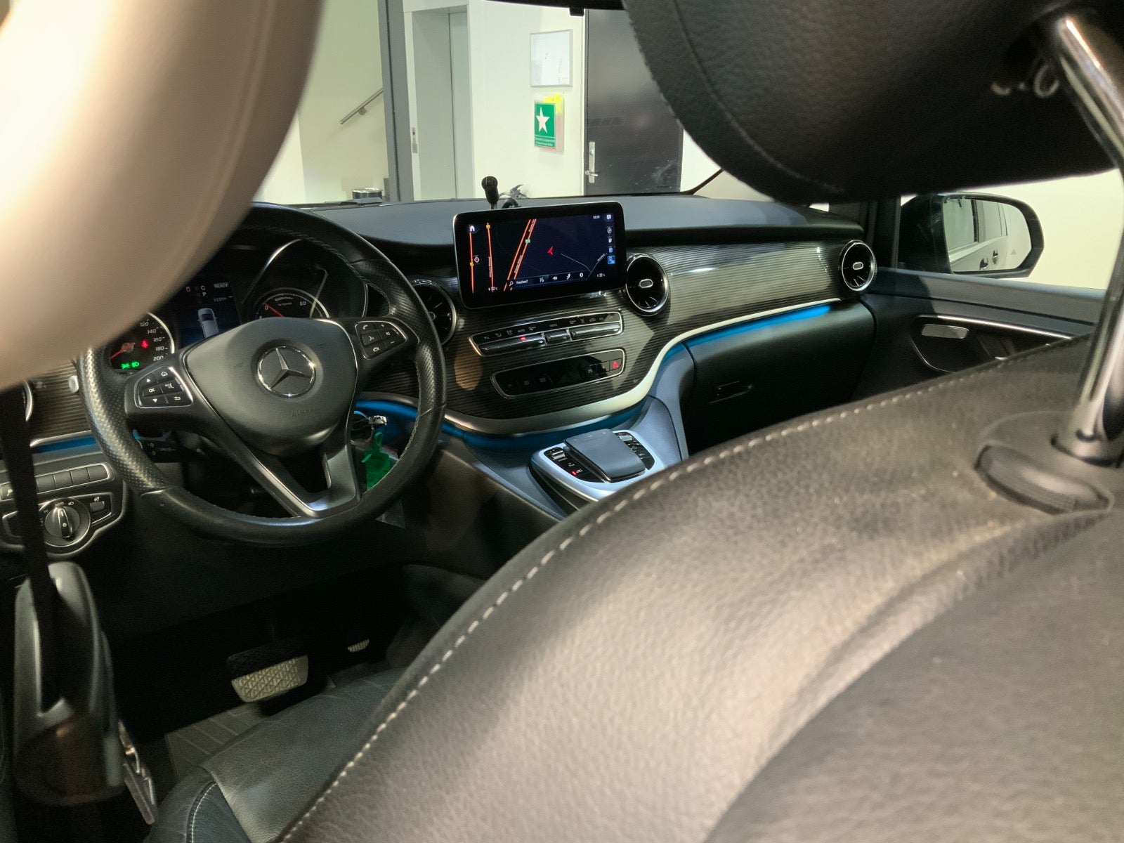 Mercedes-Benz EQV 300