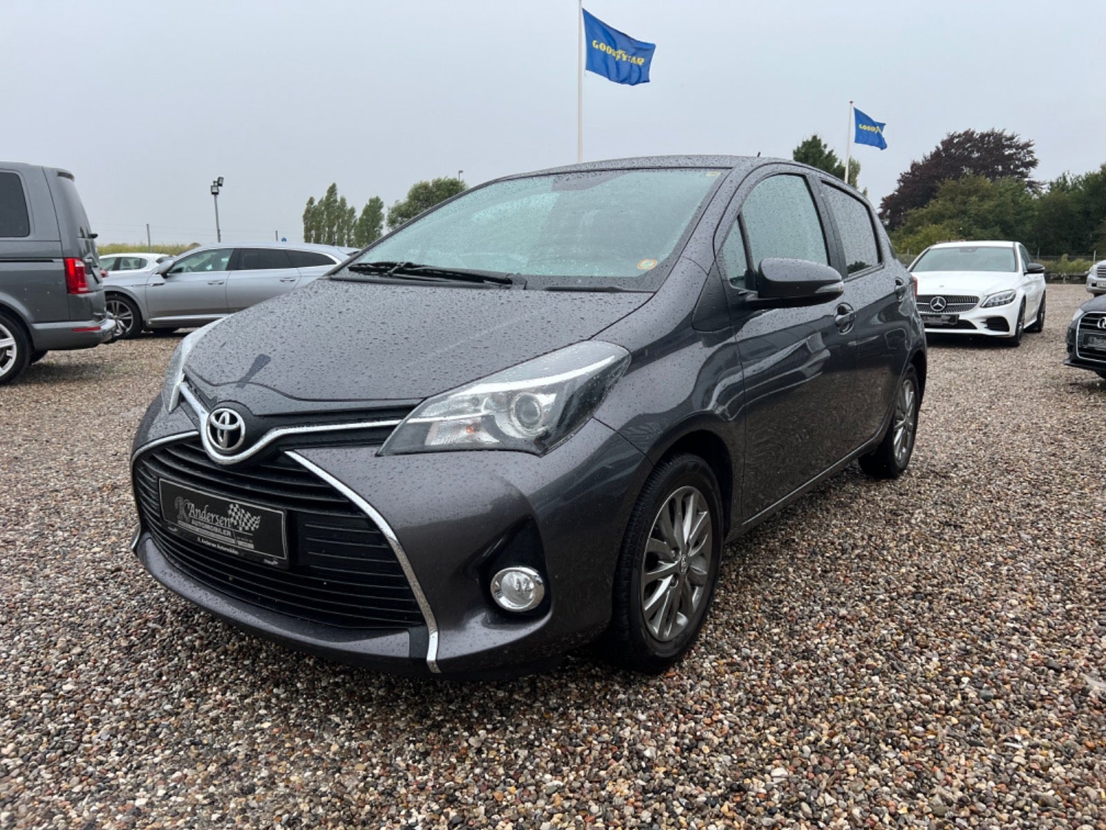 Toyota Yaris 2017