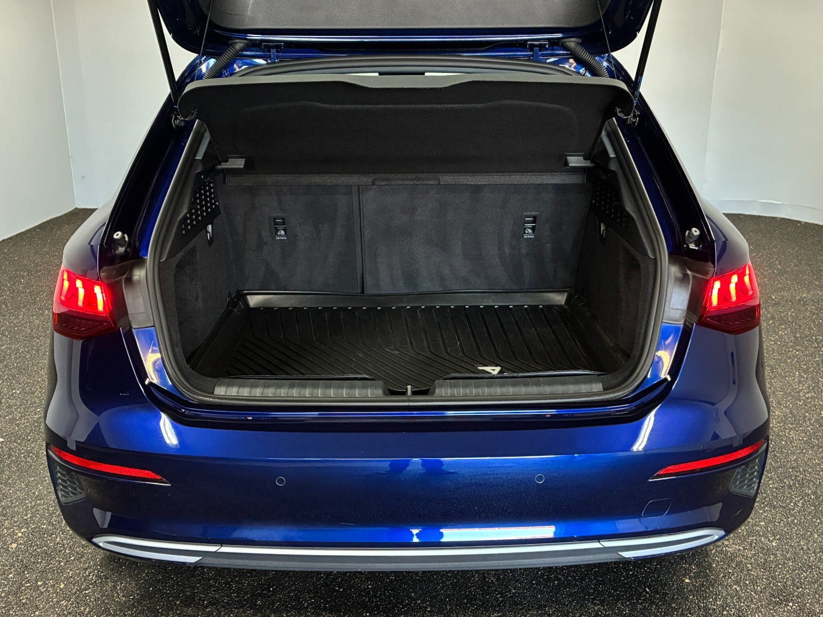 Billede af Audi A3 40 TFSi e Prestige Sportback S-tr.