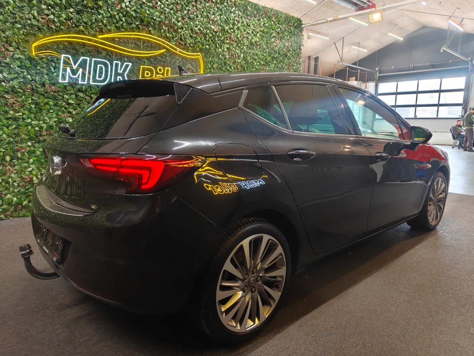 Billede af Opel Astra 1,2 T 145 Elegance