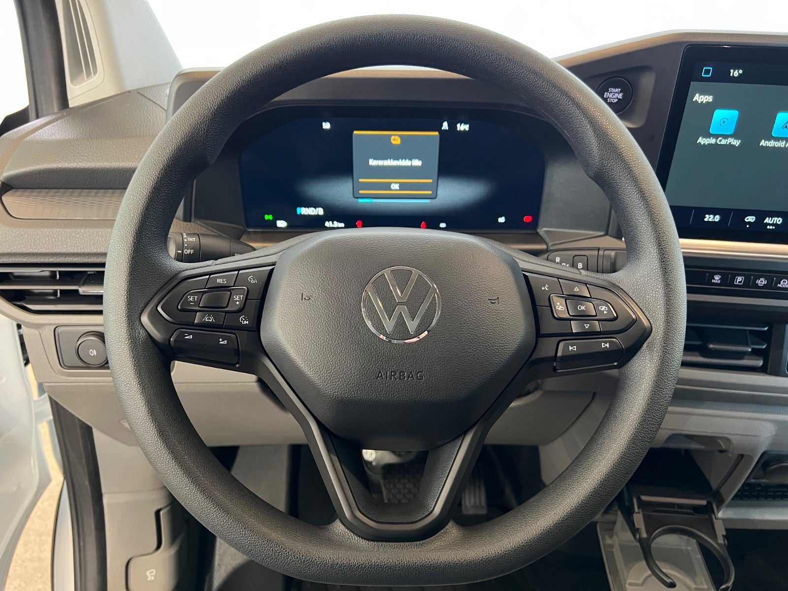 VW e-Transporter Comfort Kassevogn SWB