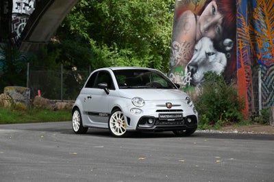 Abarth 595 1,4 T-Jet 180 Competizione aut. 3d