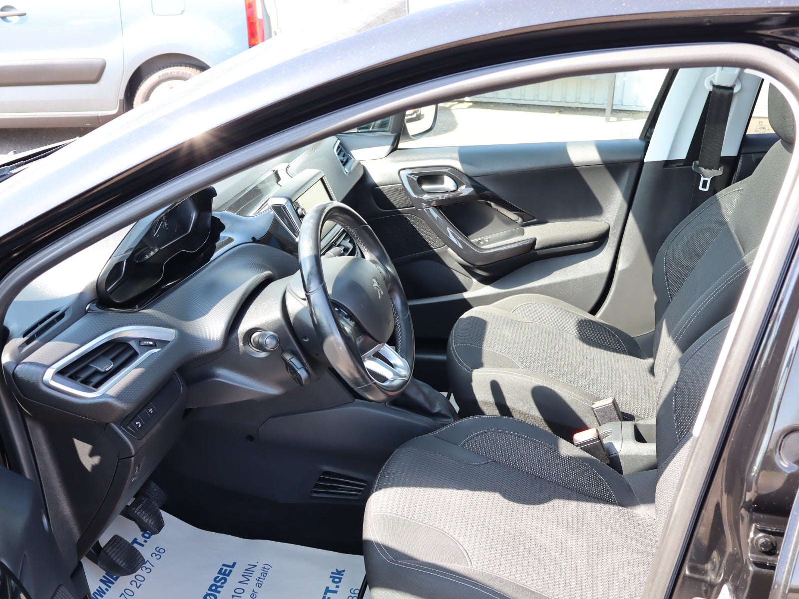 Billede af Peugeot 208 1,6 BlueHDi 100 Allure