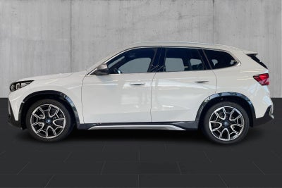 BMW iX1 xDrive30 X-Line - 1