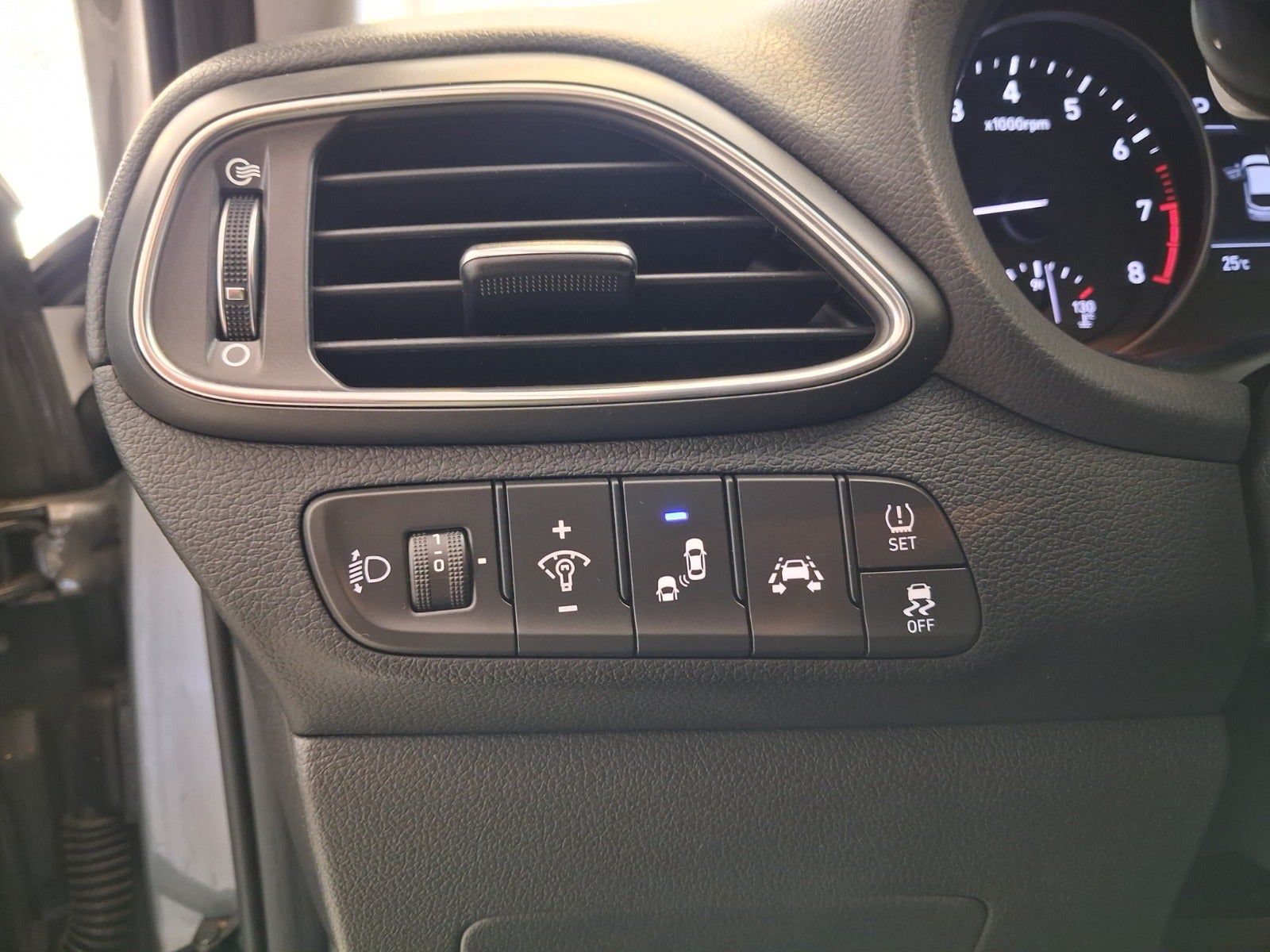 Billede af Hyundai i30 1,4 T-GDi Premium stc. DCT