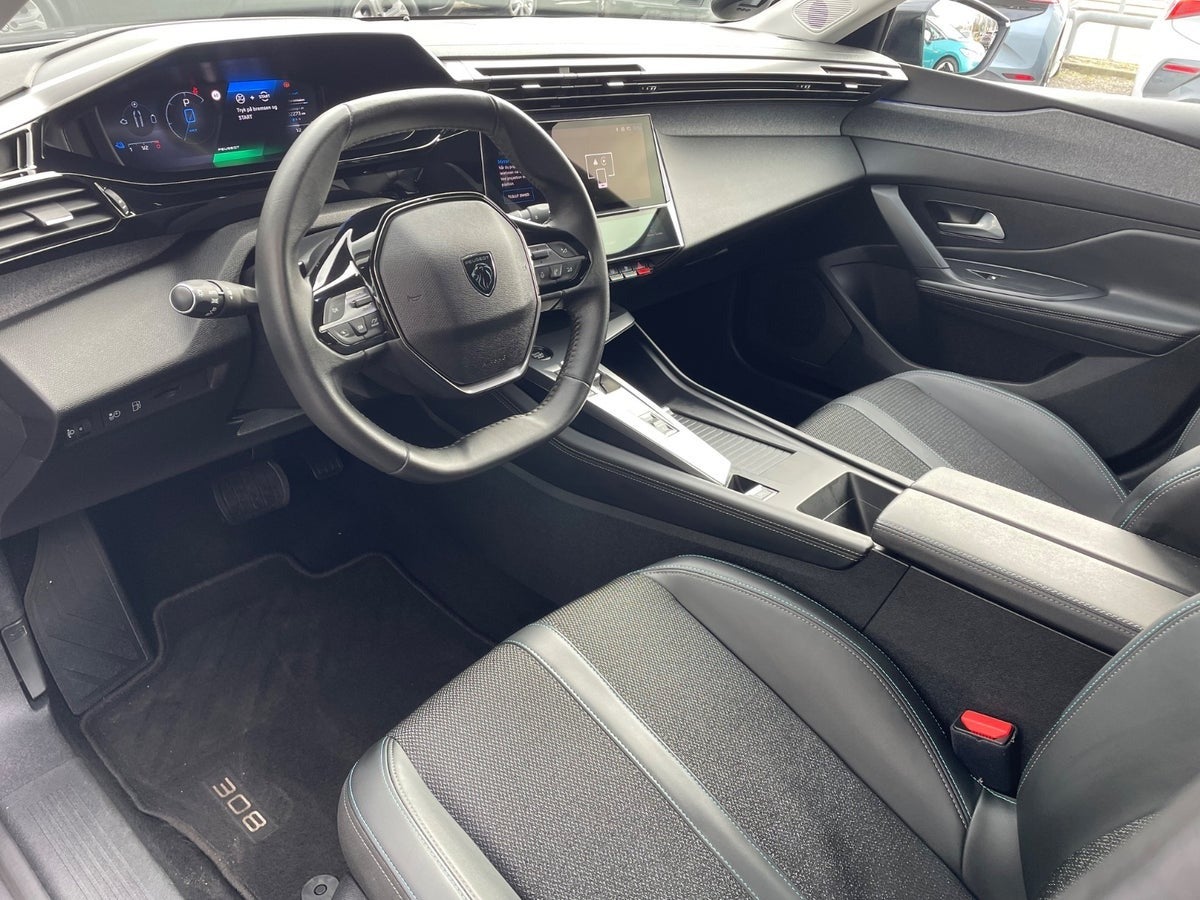 Billede af Peugeot 308 1,6 Hybrid First Selection SW EAT8