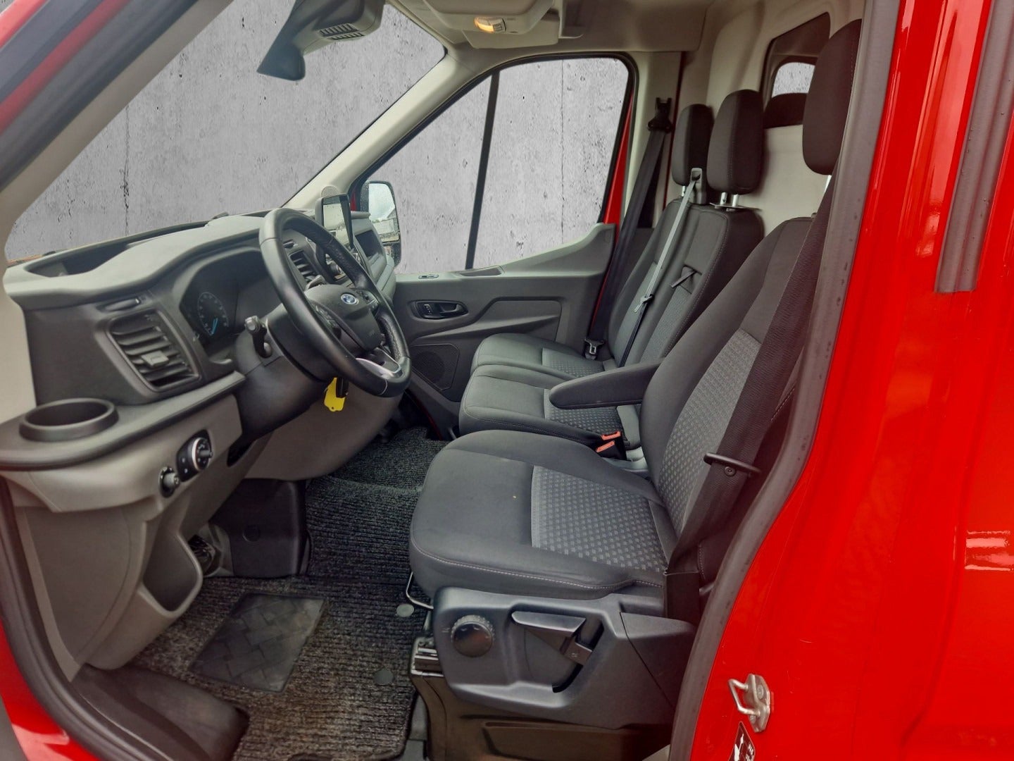 Billede af Ford Transit 350 L2 Van 2,0 EcoBlue Trend aut. H2 FWD