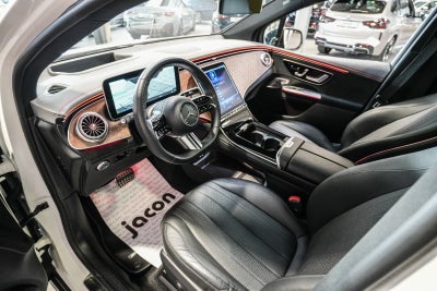 Mercedes EQE350+ SUV