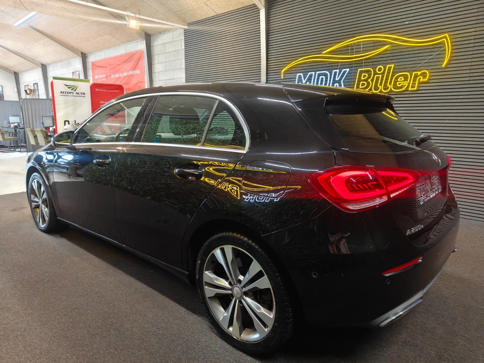 Billede af Mercedes A250 e 1,3 Advantage aut.