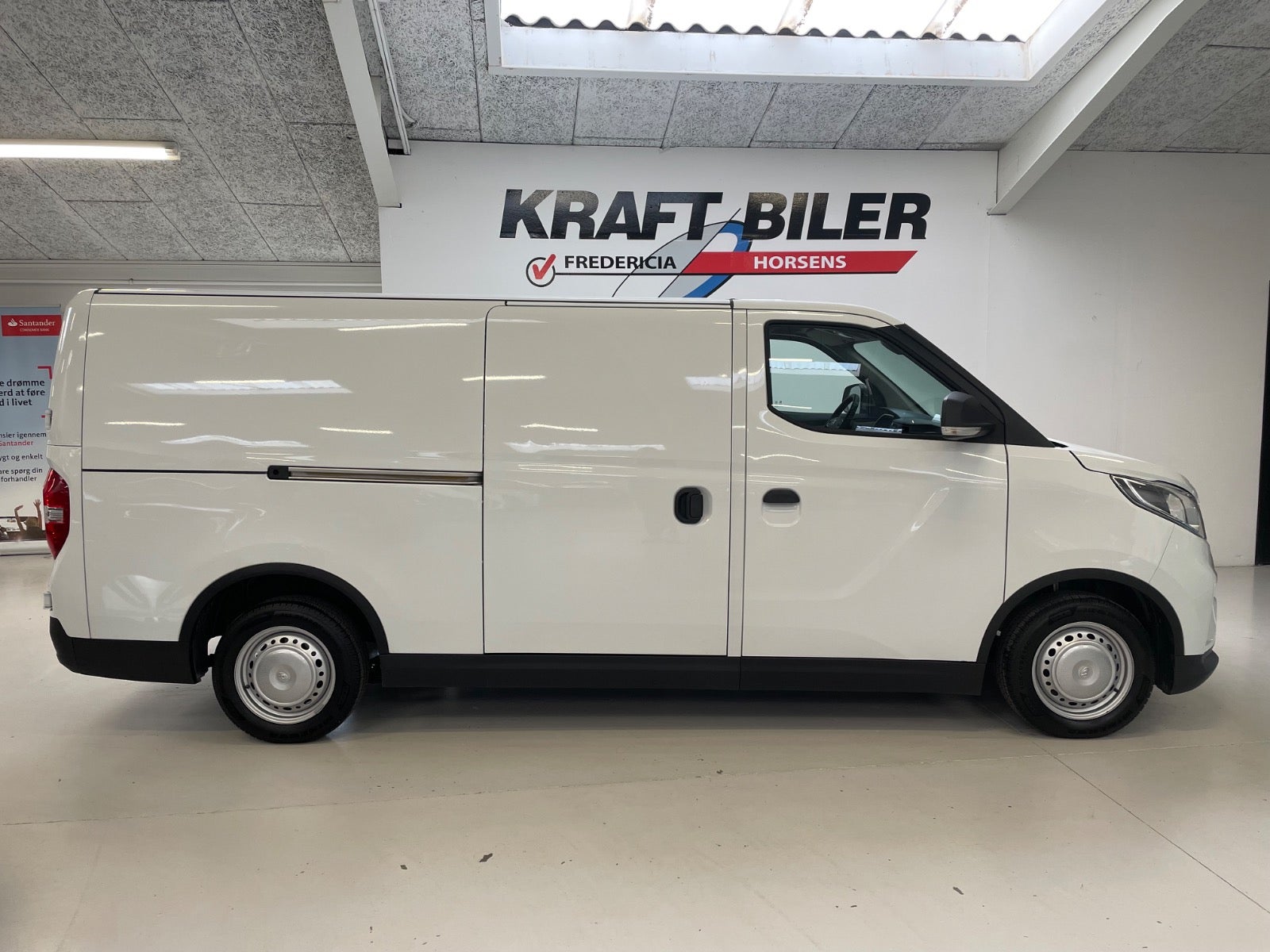 Billede af Maxus e-Deliver 3 50 Cargo Van LWB