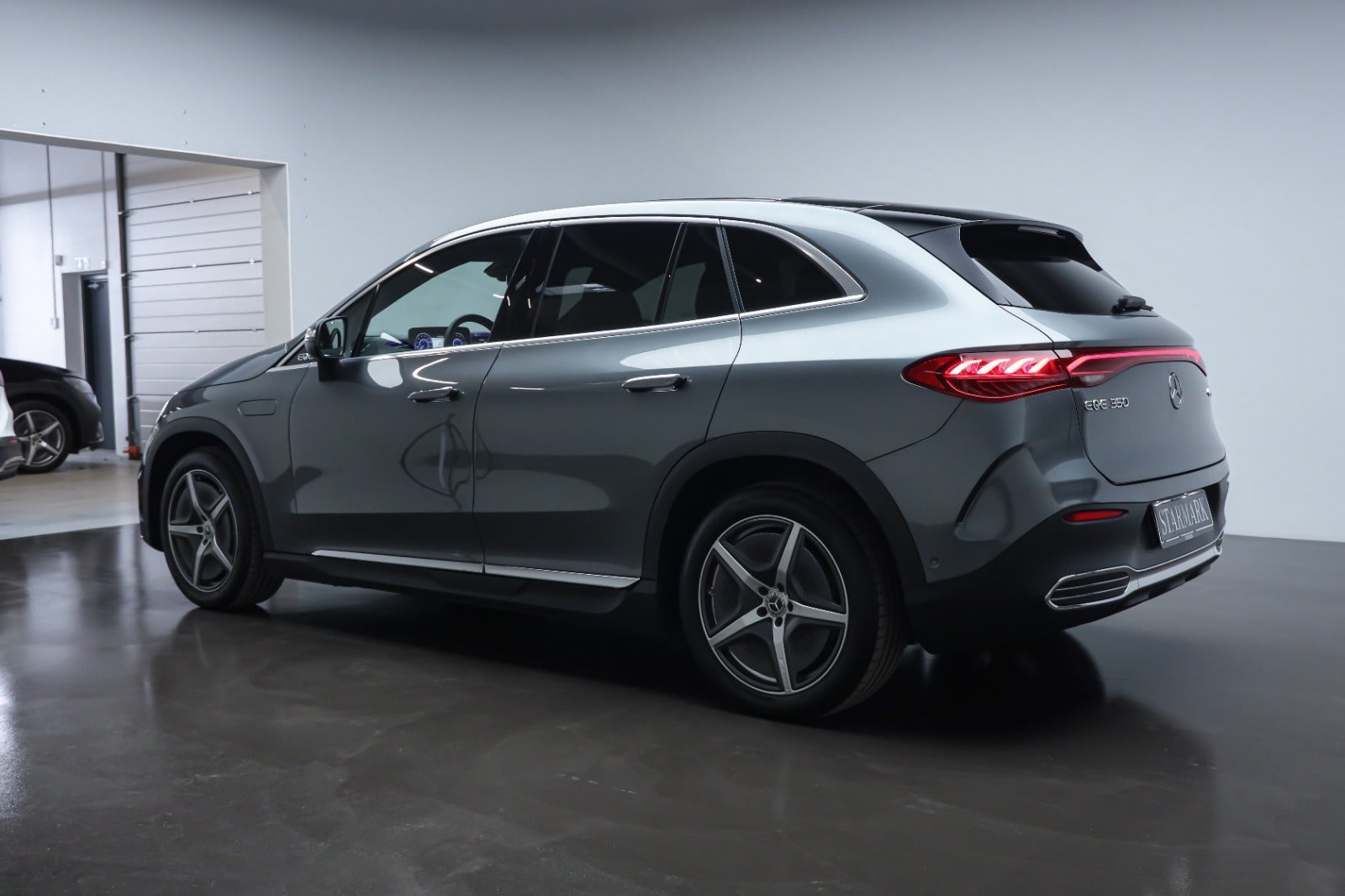 Mercedes-Benz EQE 350 SUV (3/8)