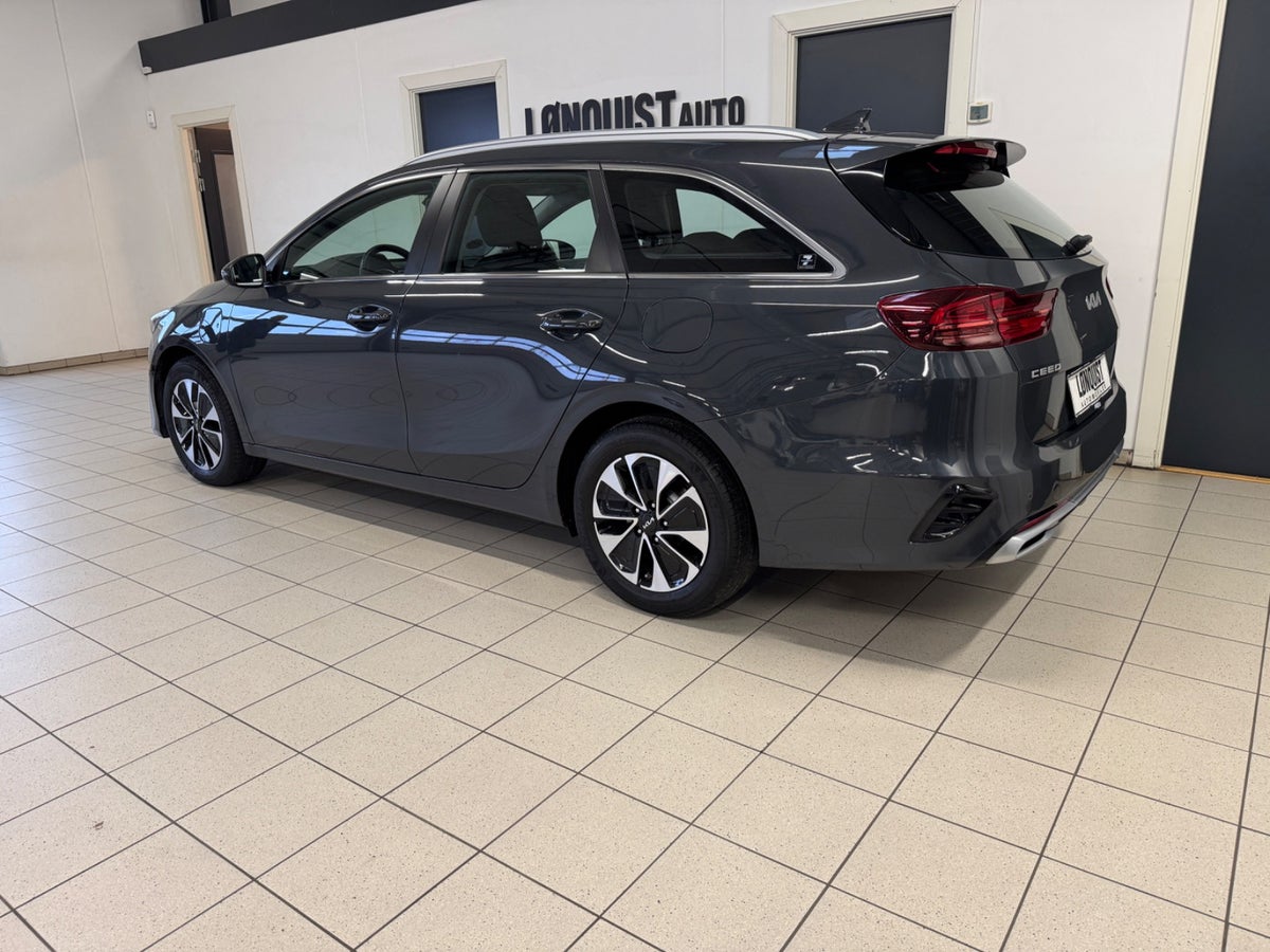 Kia Ceed PHEV Prestige SW DCT