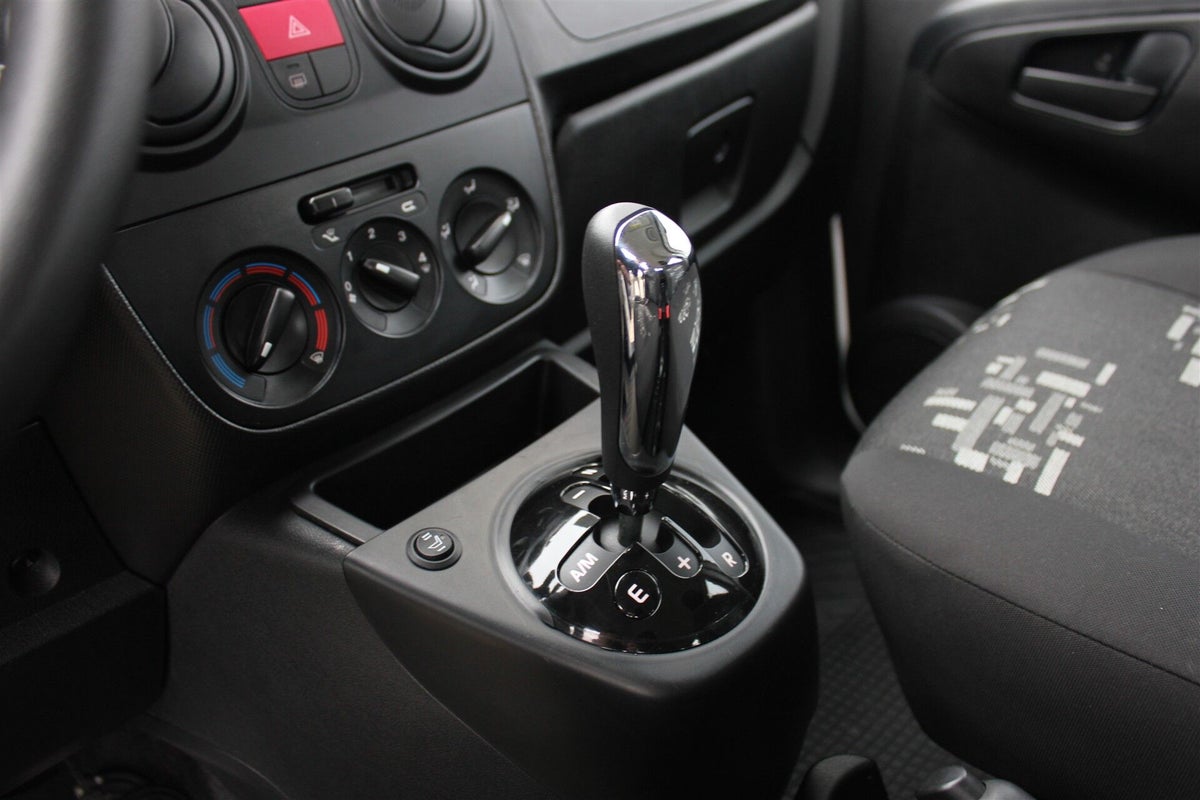 Fiat Qubo MJT 75 Active MTA billede 6