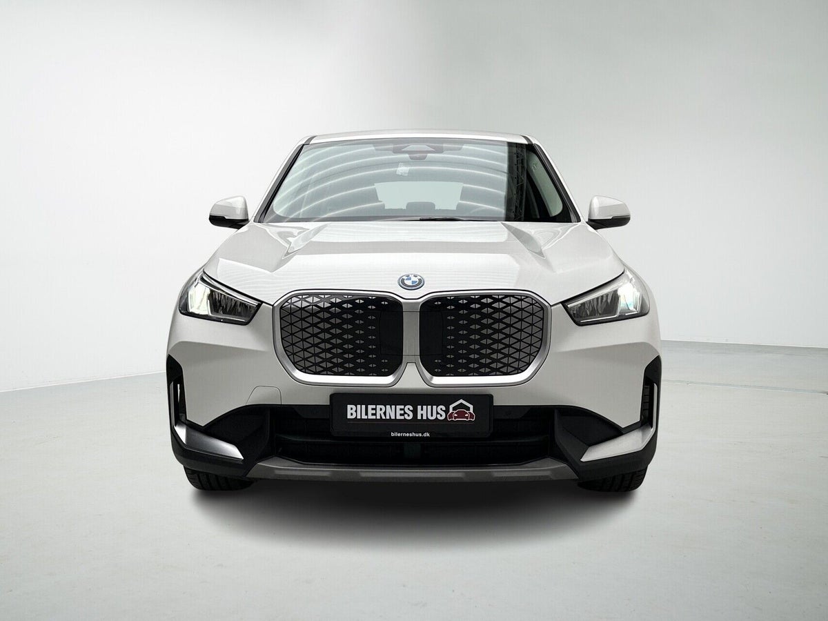 BMW iX1 eDrive20 X-Line billede 7