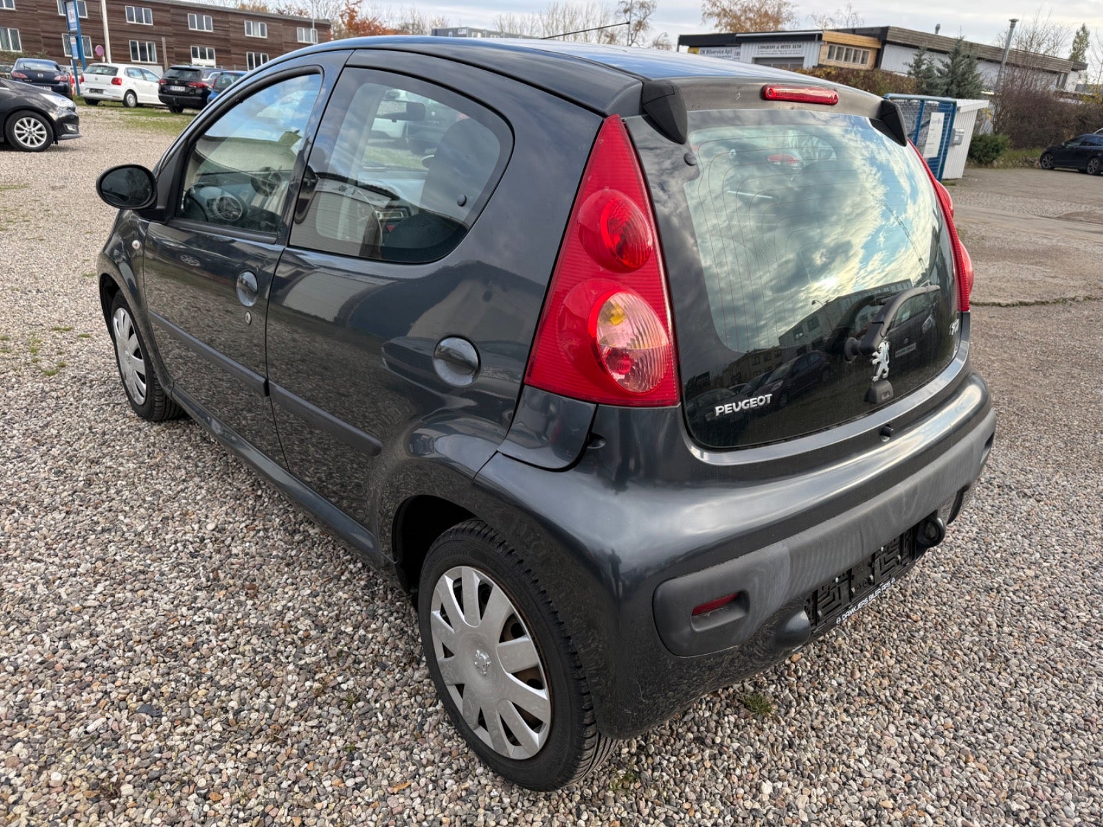 Peugeot 107 2006