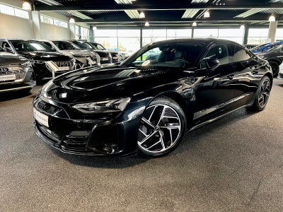 Audi e-tron GT  quattro 4d