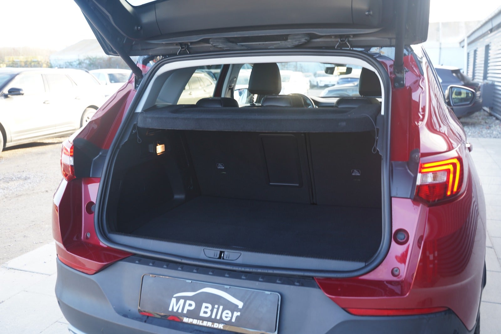 Billede af Opel Grandland X 1,6 Hybrid Ultimate aut.