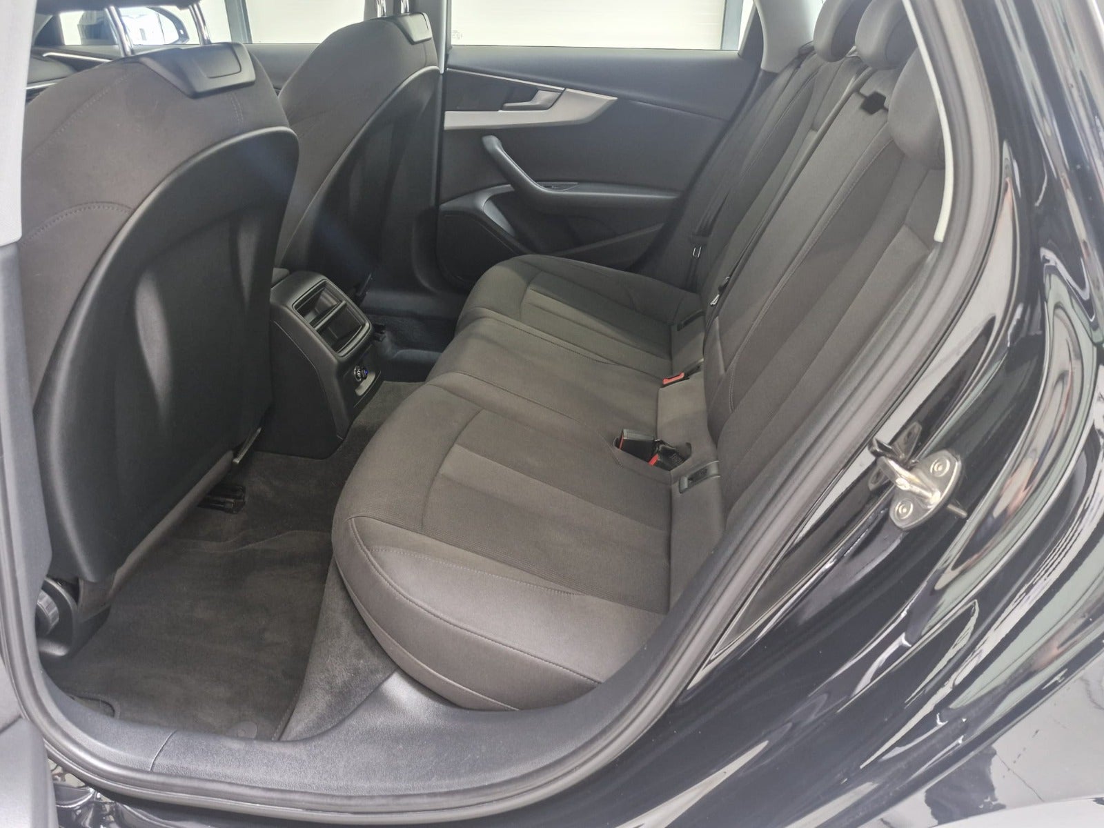 Billede af Audi A4 2,0 TFSi 190 Sport Avant S-tr.