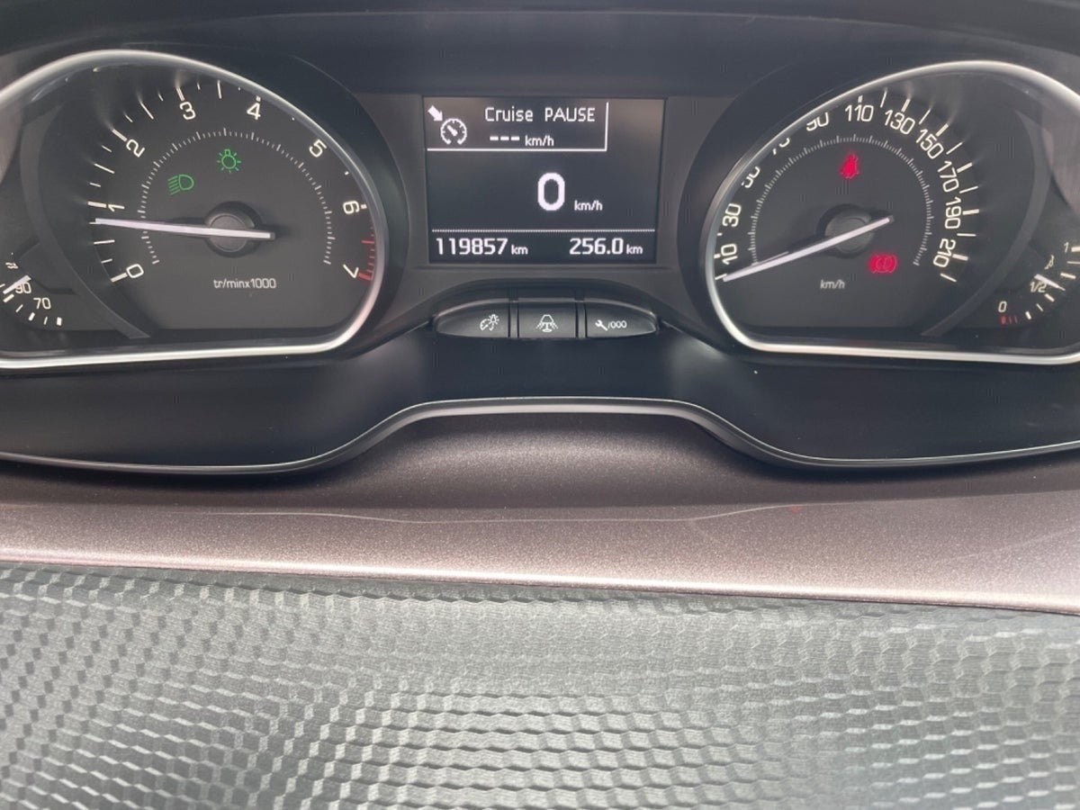 Billede af Peugeot 2008 1,2 VTi 82 Active