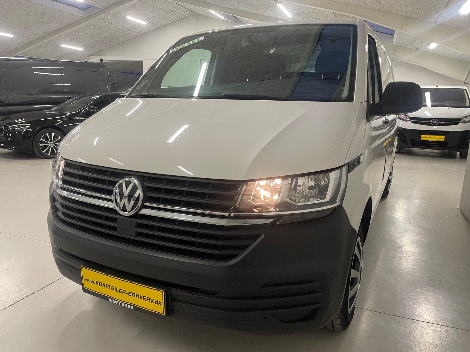 Billede af VW Transporter 2,0 TDi 110 Kassevogn lang