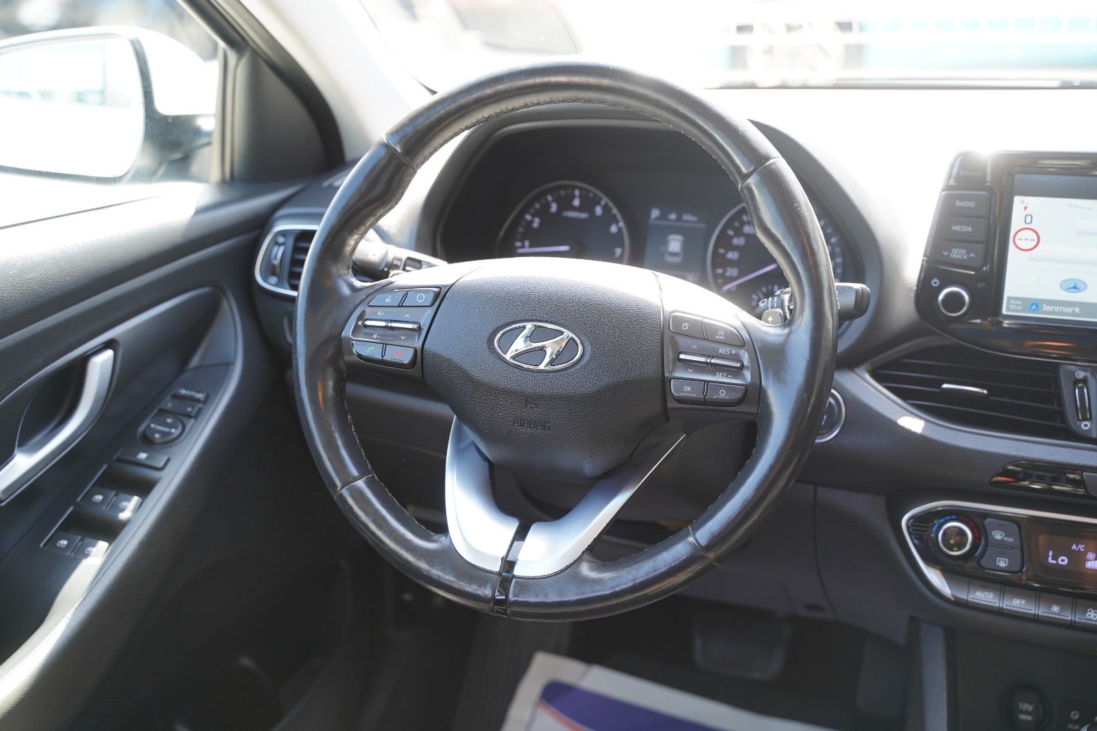 Billede af Hyundai i30 1,4 T-GDi Premium stc. DCT