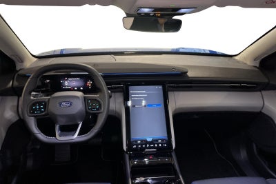 Ford Explorer Premium Extended Range