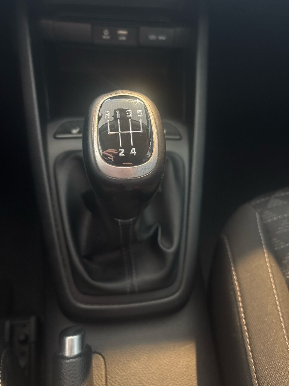 Kia Rio T-GDi Attraction