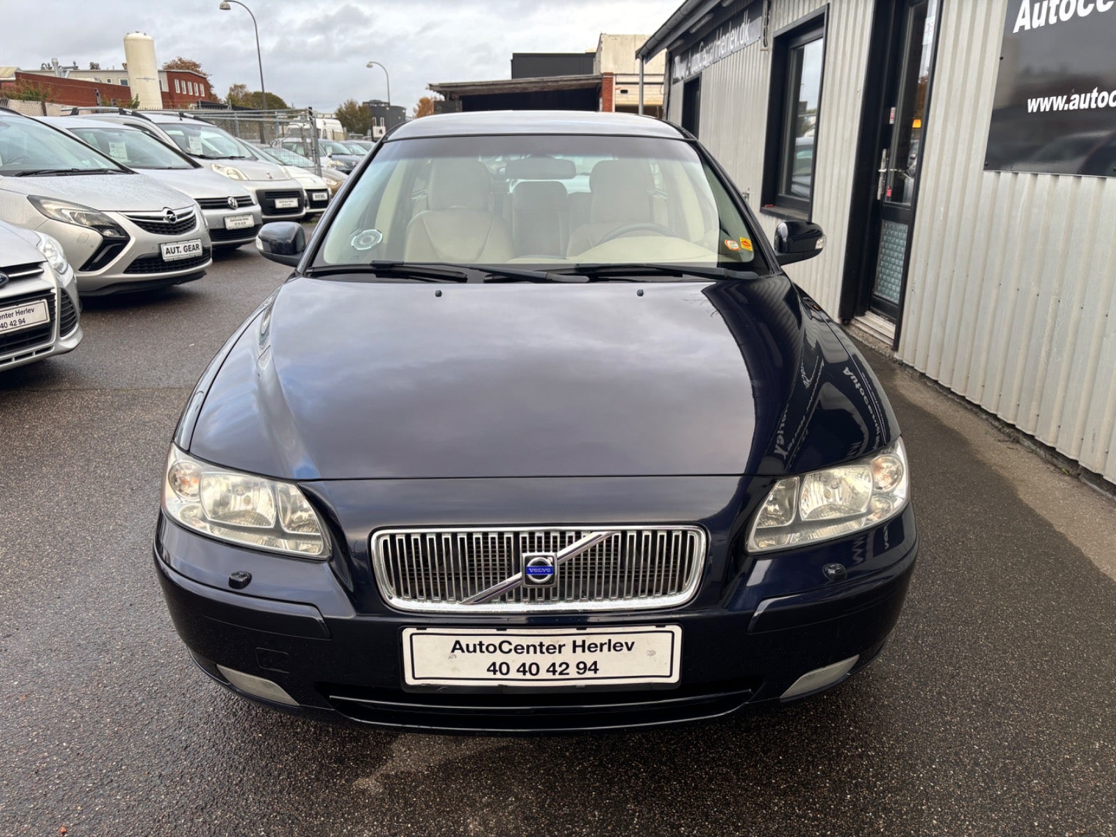 Volvo V70 140
