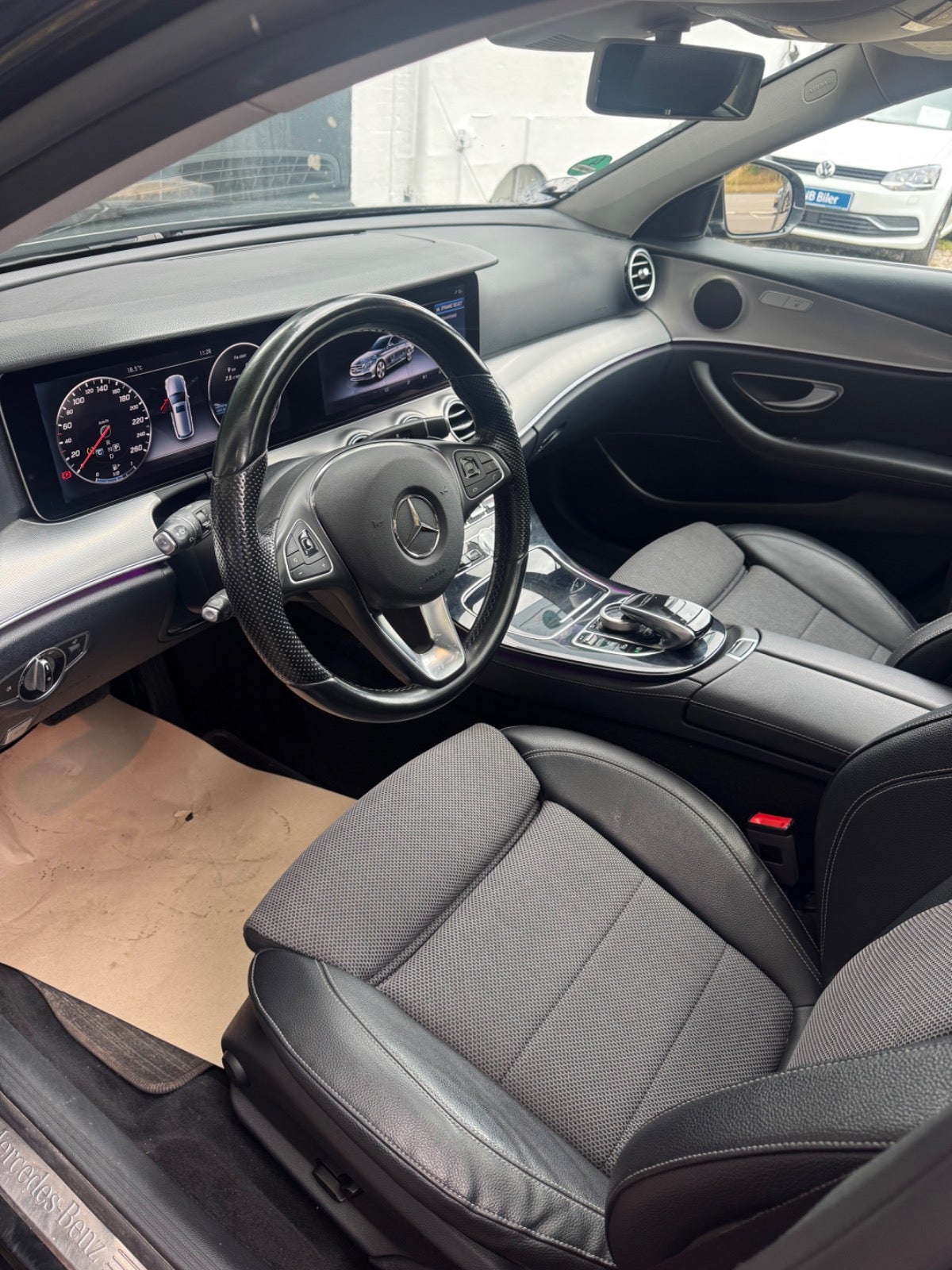 Billede af Mercedes E220 d 2,0 Avantgarde stc. aut.