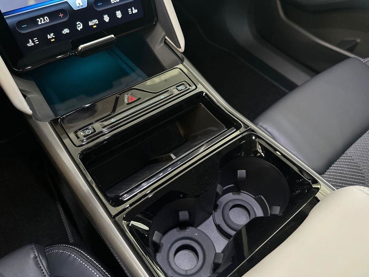 Ford Explorer Select Extended Range AWD billede 18