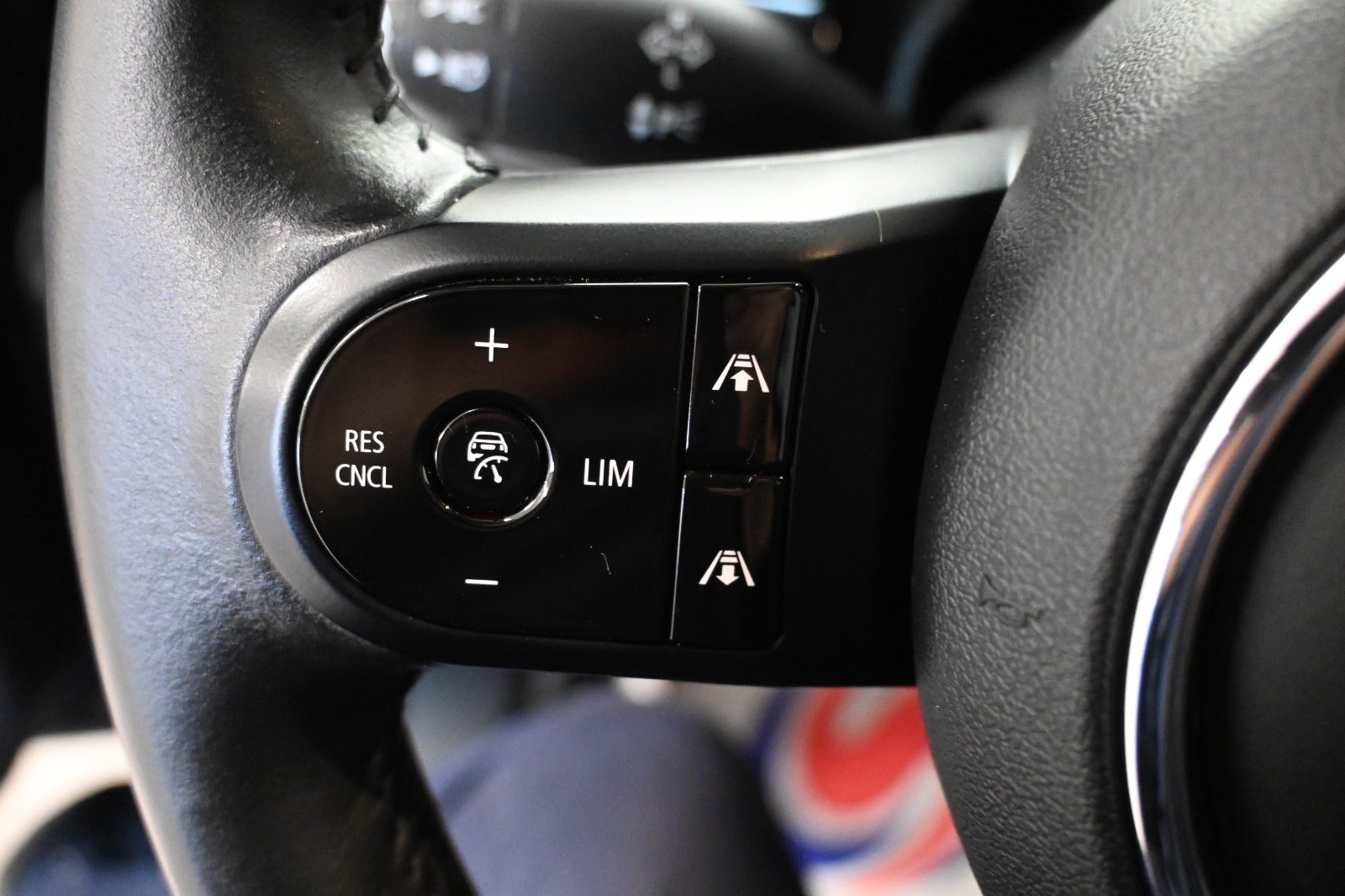 MINI Countryman Cooper SE Essential aut. ALL4