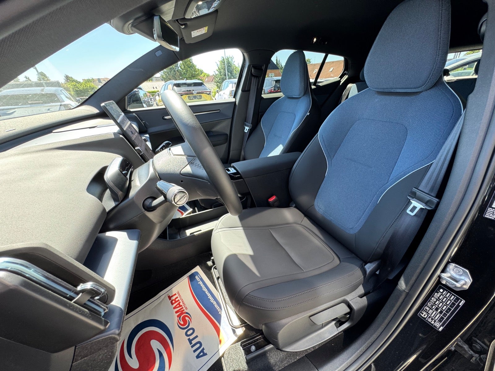 Billede af Volvo EX30  Extended Range Black Edition